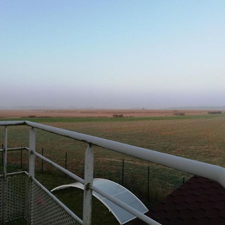 Les Fermiers Bed & Breakfast Giremoutiers ภายนอก รูปภาพ